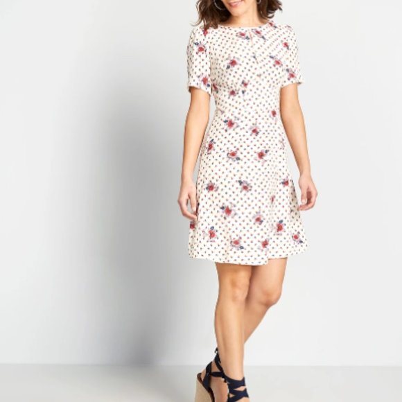 NWT ModCloth Womens The Keyhole Story A-Line Dress - Picture 1 of 5